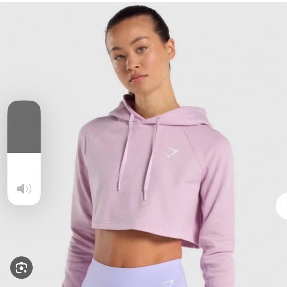 Gymshark cropped hoodie in light pink- size xs